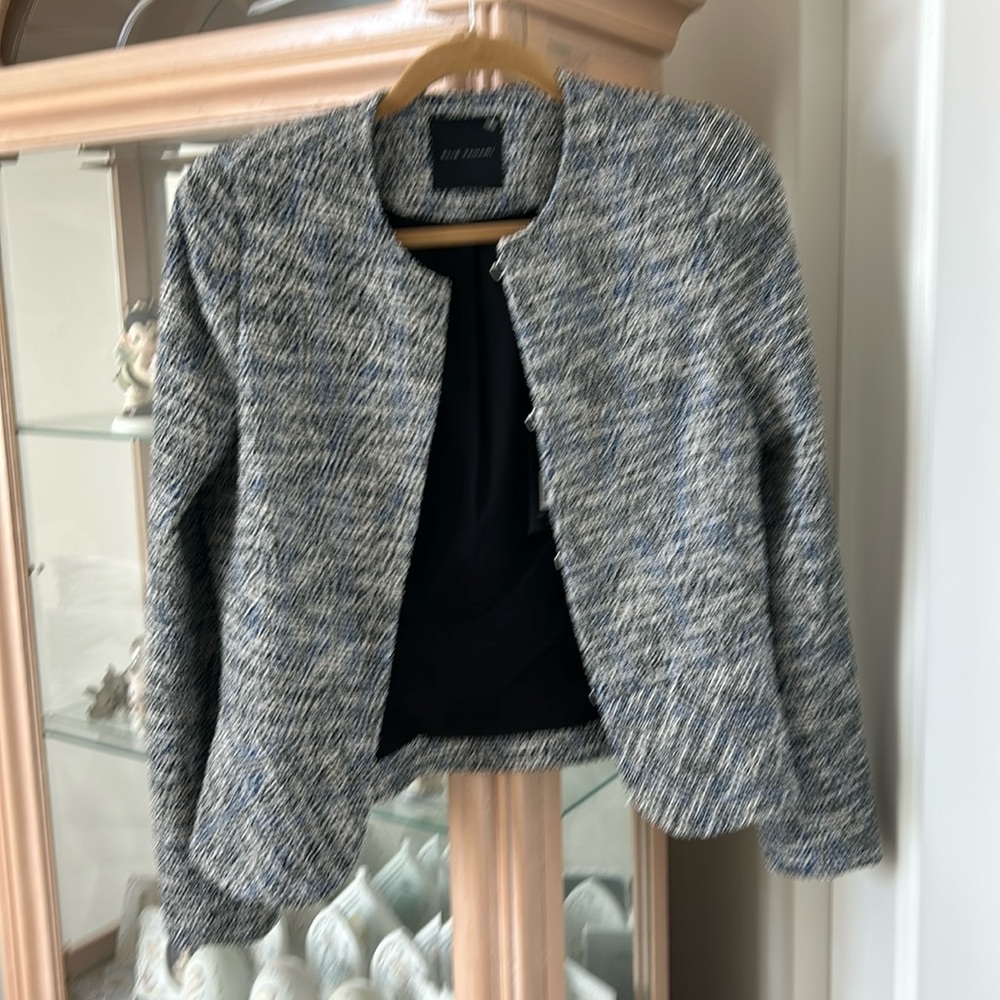 Elie Tahari jacket